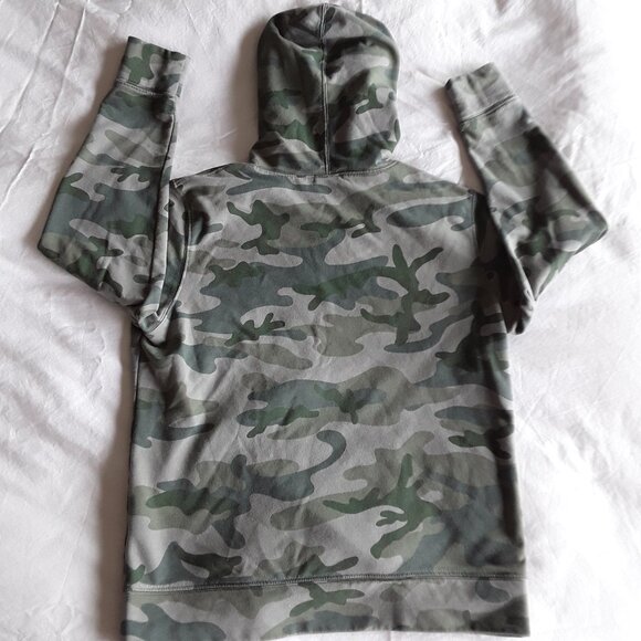GAP Camouflage 60% Cotton Hoodie - Picture 3 of 4